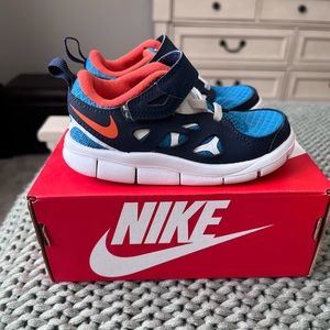 Toddler Nike Free Run 2.0